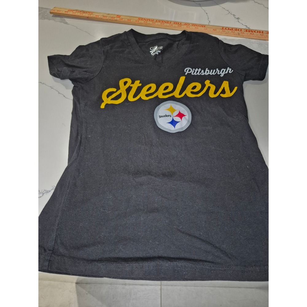 GIII Pittsburgh Steelers V-Neck‎ T-Shirt NFL Football Fan Apparel XS
